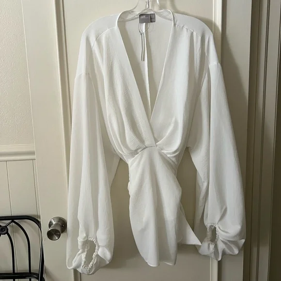 ASOS CURVE white blouse - Picture 2 of 5